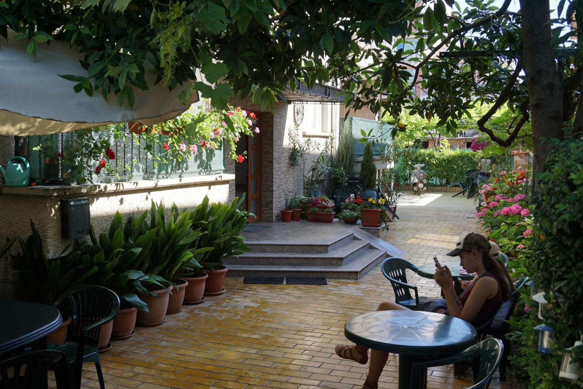 Guest House Lambovi Nesebar Exteriér fotografie